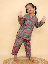 Exotic Tropical Birds Girl’s Sleepwear (1-14 Yrs)