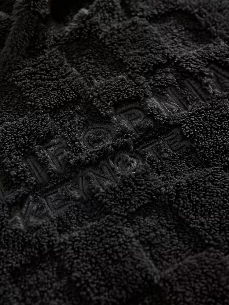 Clothic™ Color-Block Textured Knitted Sweater – Cream & Mocha