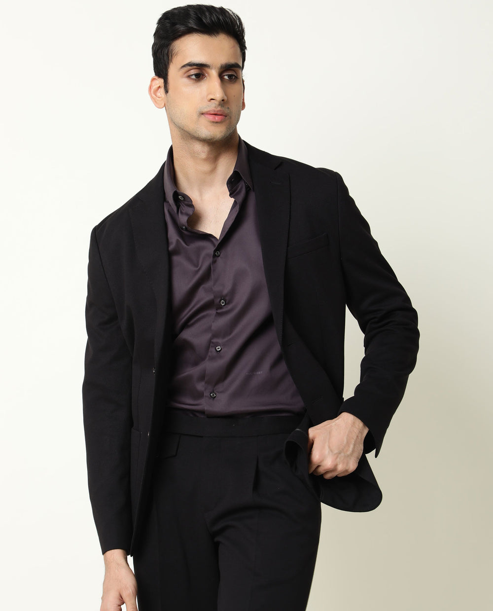 Rare Rabbit Men's Como Purple Satin Plain Regular Fit Full Sleeve Button-Down Collar Shirt