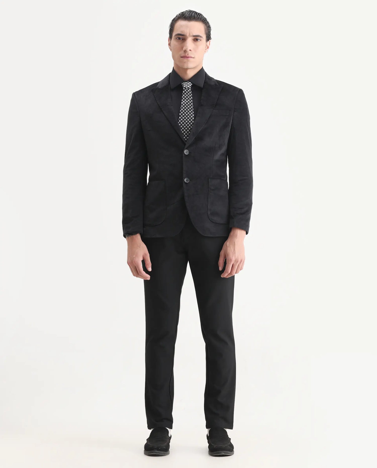 Rare Rabbit Men's Mazey Black Velvet Plain Tailored Fit Full Sleeve Lapel Neck Blazer