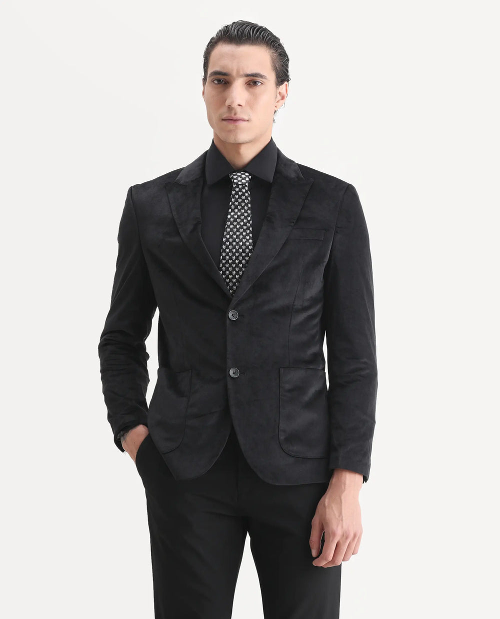 Rare Rabbit Men's Mazey Black Velvet Plain Tailored Fit Full Sleeve Lapel Neck Blazer