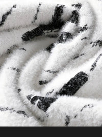 Clothic™ Abstract Black & White Knitted Sweater
